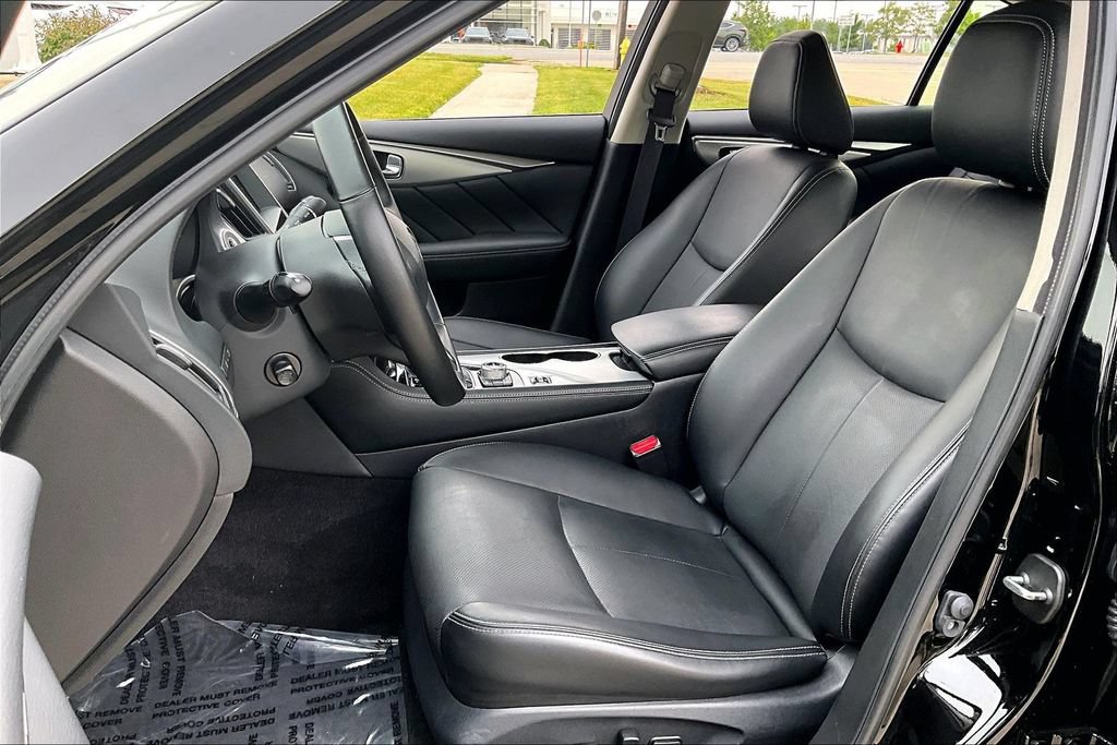 Certified 2023 INFINITI Q50 Luxe w/ Cargo Package AWD/4WD image 15