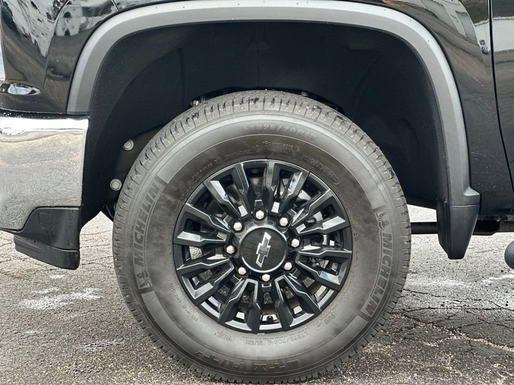 Used 2023 Chevrolet Silverado 3500 LT w/ Convenience Package image 25