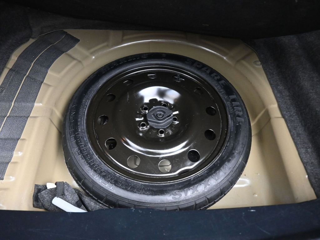 Used 2018 Ford Taurus SEL image 41