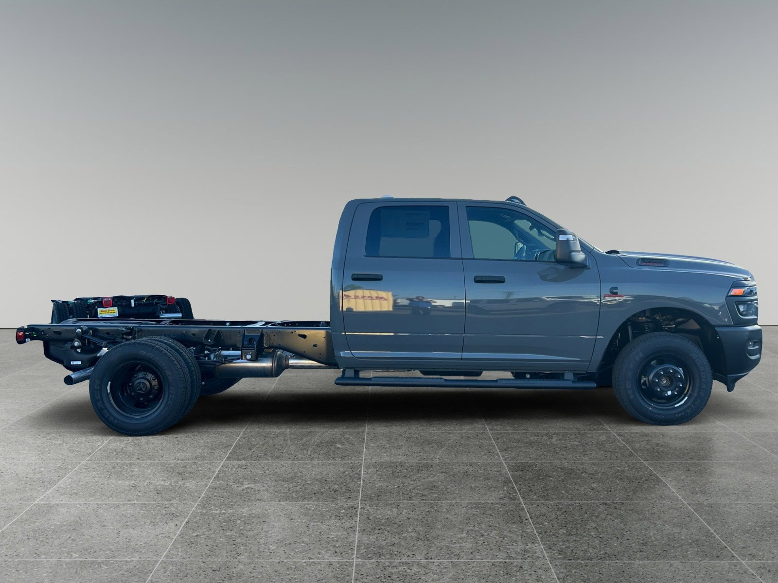 New 2026 RAM 3500 Big Horn AWD/4WD image 6