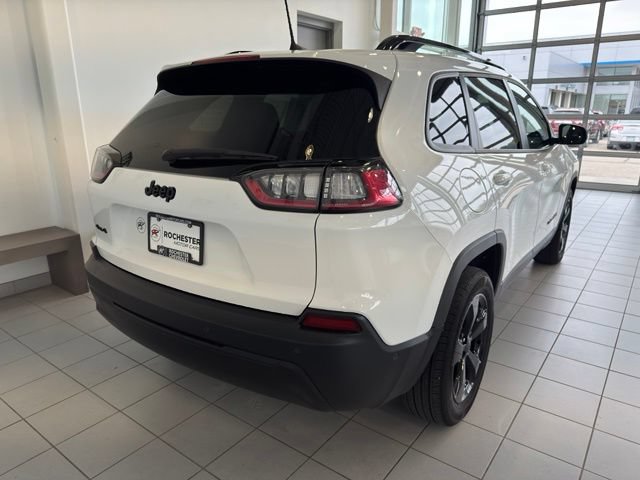 Used 2023 Jeep Cherokee Altitude Lux w/ Lux Elite Package AWD/4WD image 42