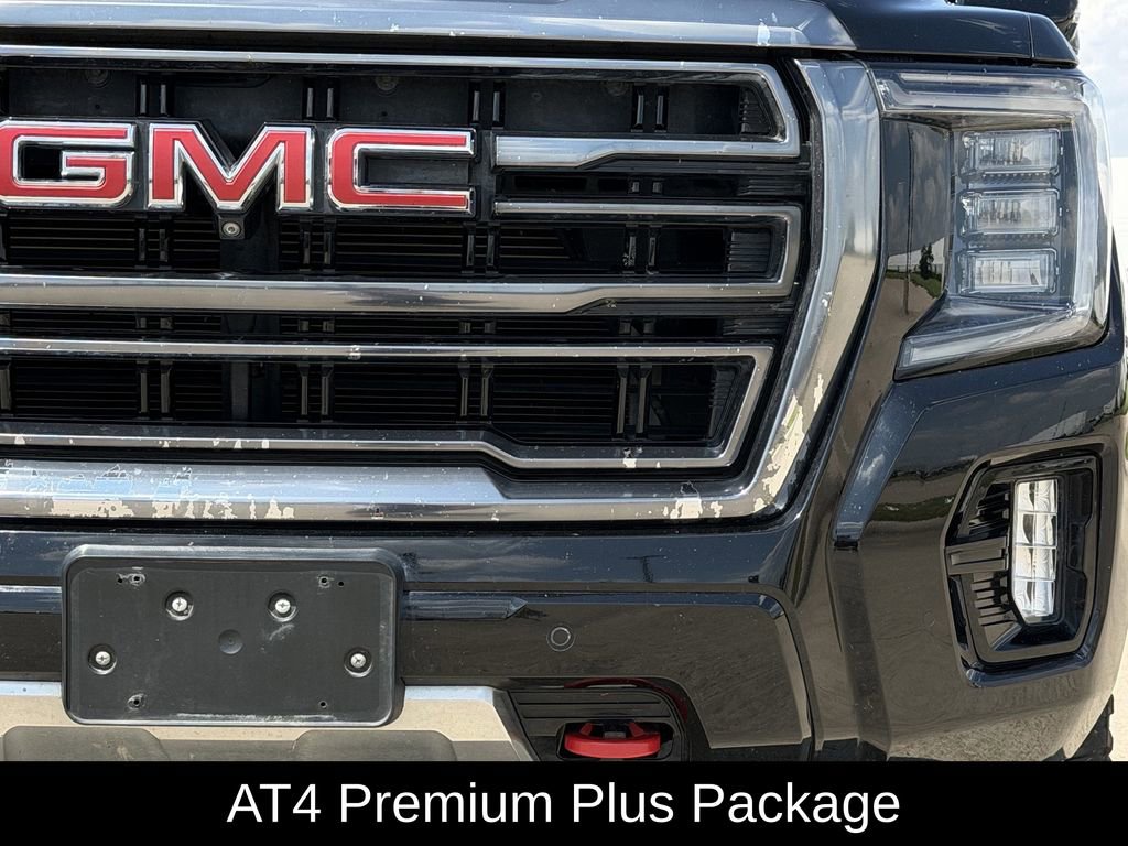 Used 2021 GMC Yukon AT4 w/ AT4 Premium Plus Package AWD/4WD image 4