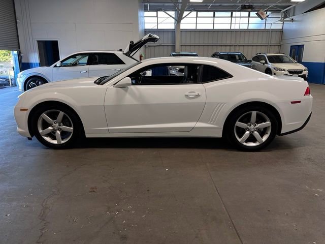 Used 2015 Chevrolet Camaro LT RWD image 6
