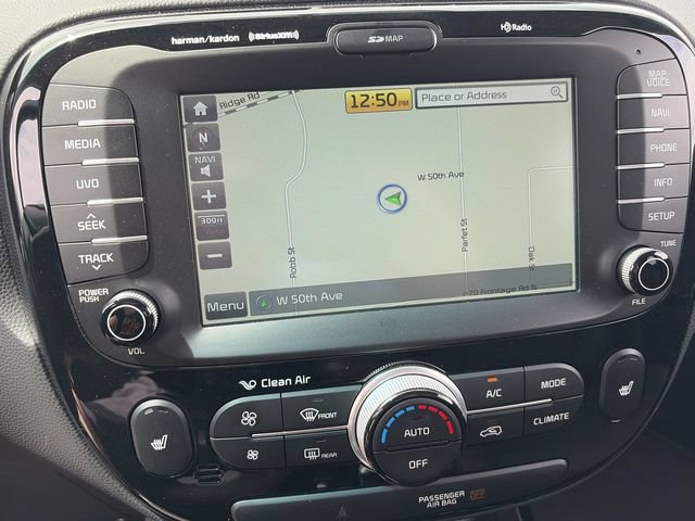 Used 2017 Kia Soul ! w/ Tech Package FWD image 27