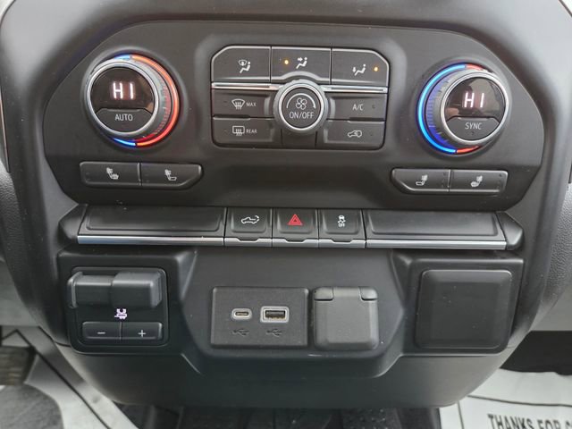 Used 2020 Chevrolet Silverado 2500 LT w/ Convenience Package image 27