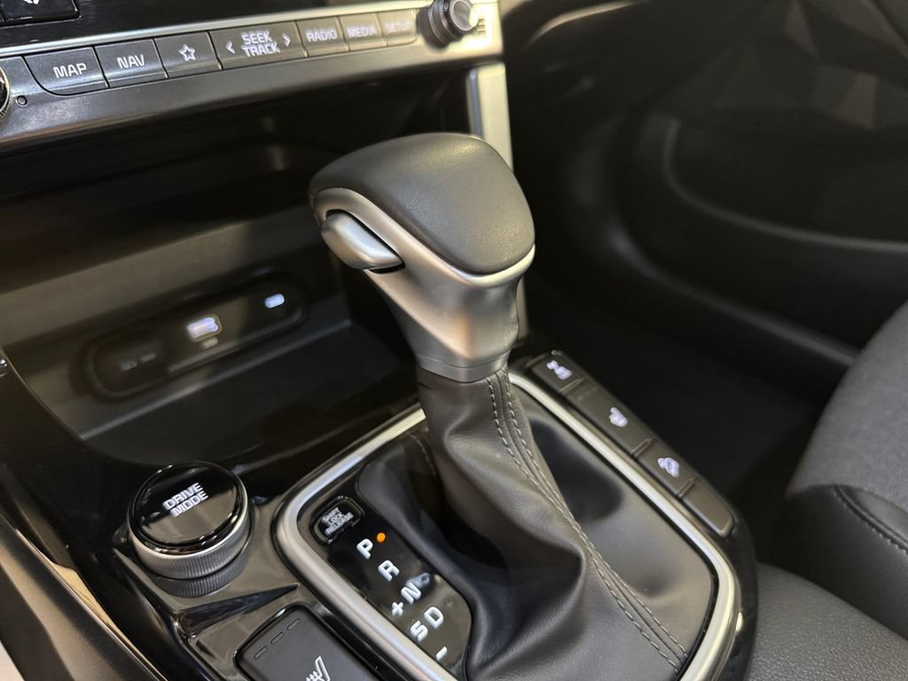 Certified 2025 Kia Seltos S AWD/4WD image 21