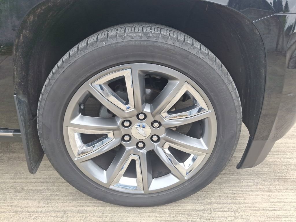 Used 2016 Chevrolet Tahoe LTZ AWD/4WD image 4