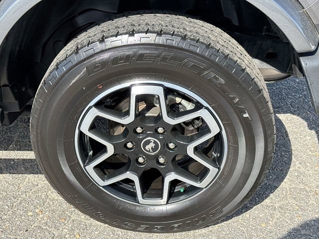 Used 2023 Ford Bronco Outer Banks image 14
