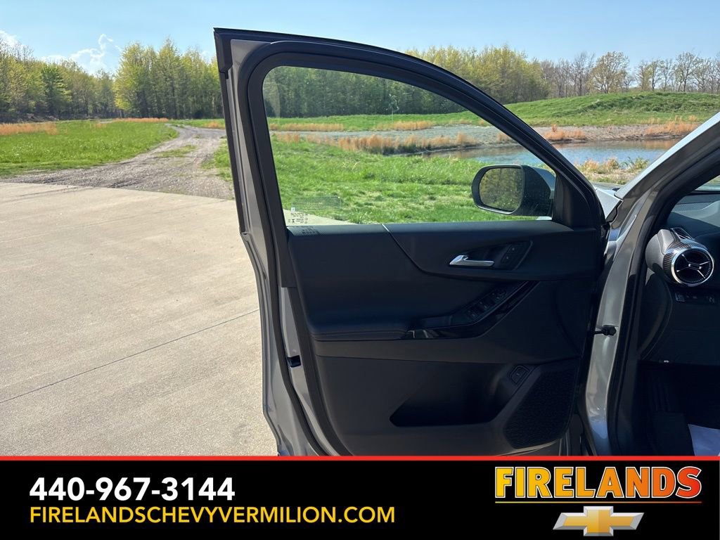 New 2026 Chevrolet Equinox LT w/ Convenience Package II FWD image 13