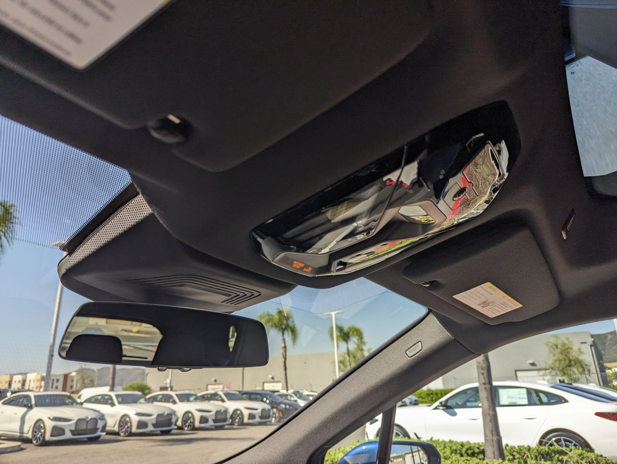 Used 2025 BMW iX xDrive50 w/ Premium Package image 28