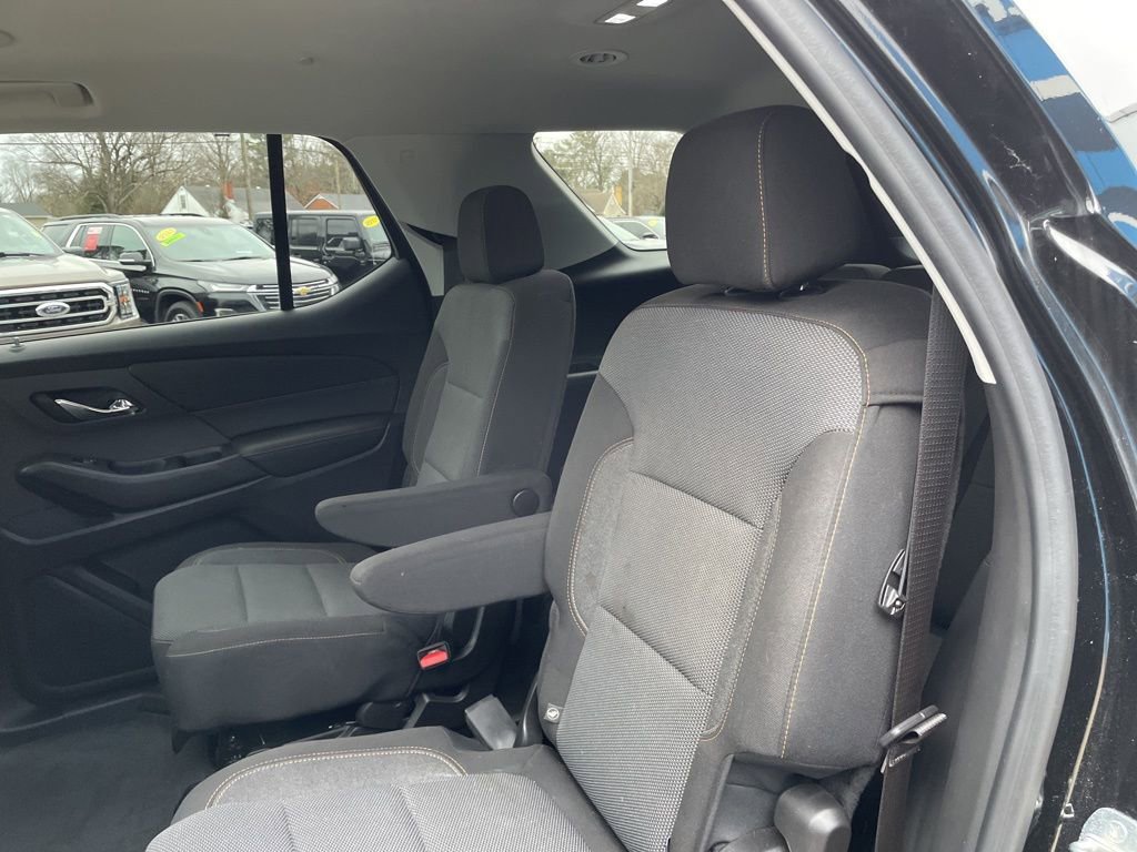 Used 2021 Chevrolet Traverse LT w/ LPO, Floor Liner Package image 42