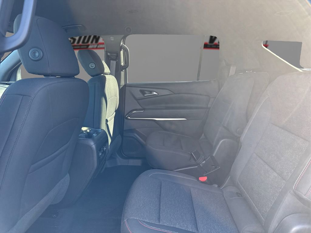 Used 2024 Chevrolet Traverse Z71 image 10