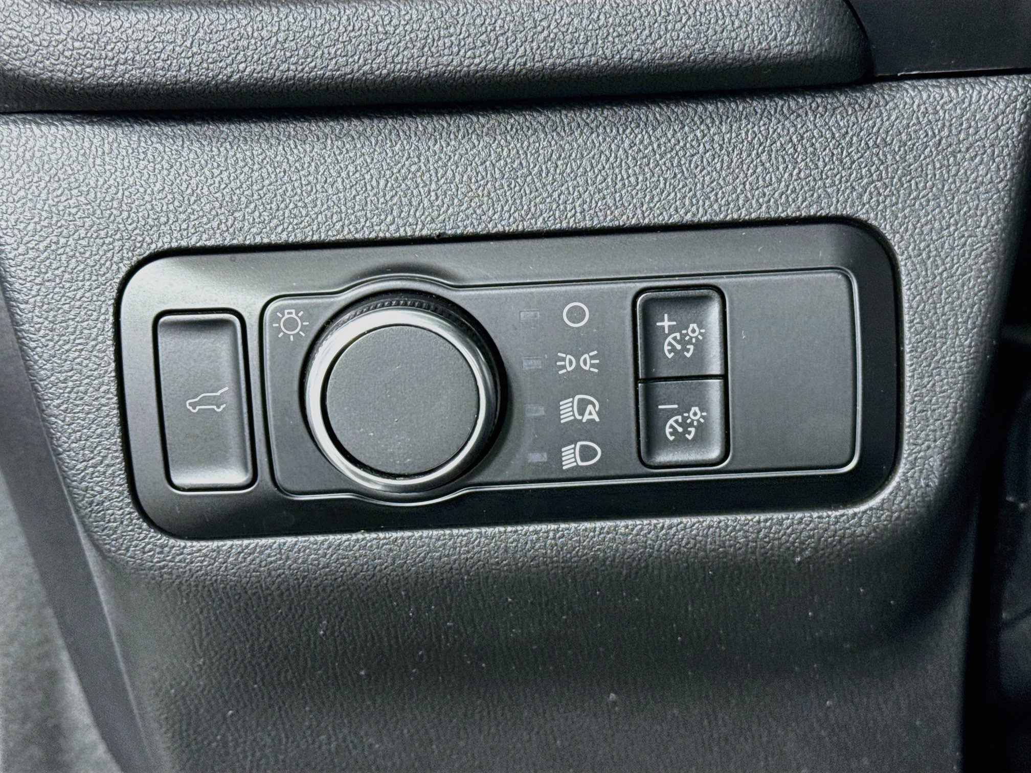 Used 2024 Ford Escape Active AWD/4WD image 10