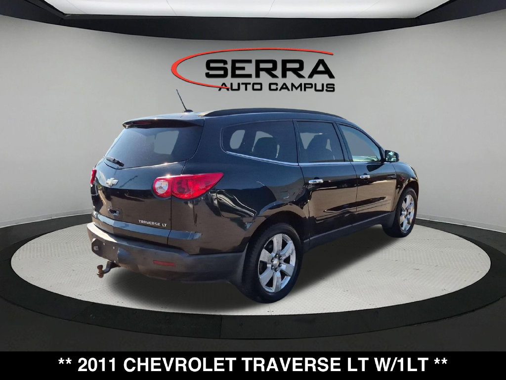 Used 2011 Chevrolet Traverse LT AWD/4WD image 12