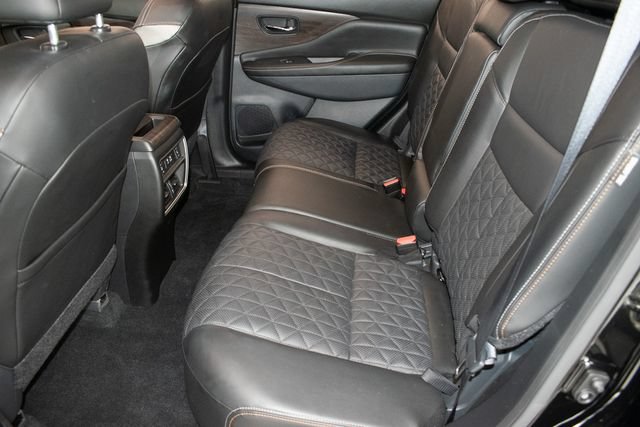 Used 2023 Nissan Murano Platinum AWD/4WD image 17
