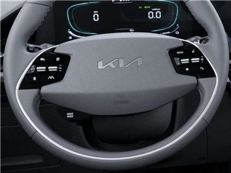 New 2025 Kia Niro EX Touring image 76