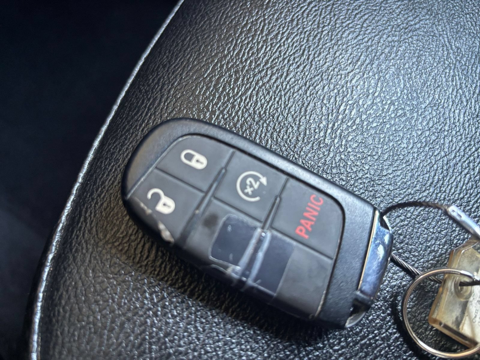 Used 2025 Jeep Compass Limited AWD/4WD image 25