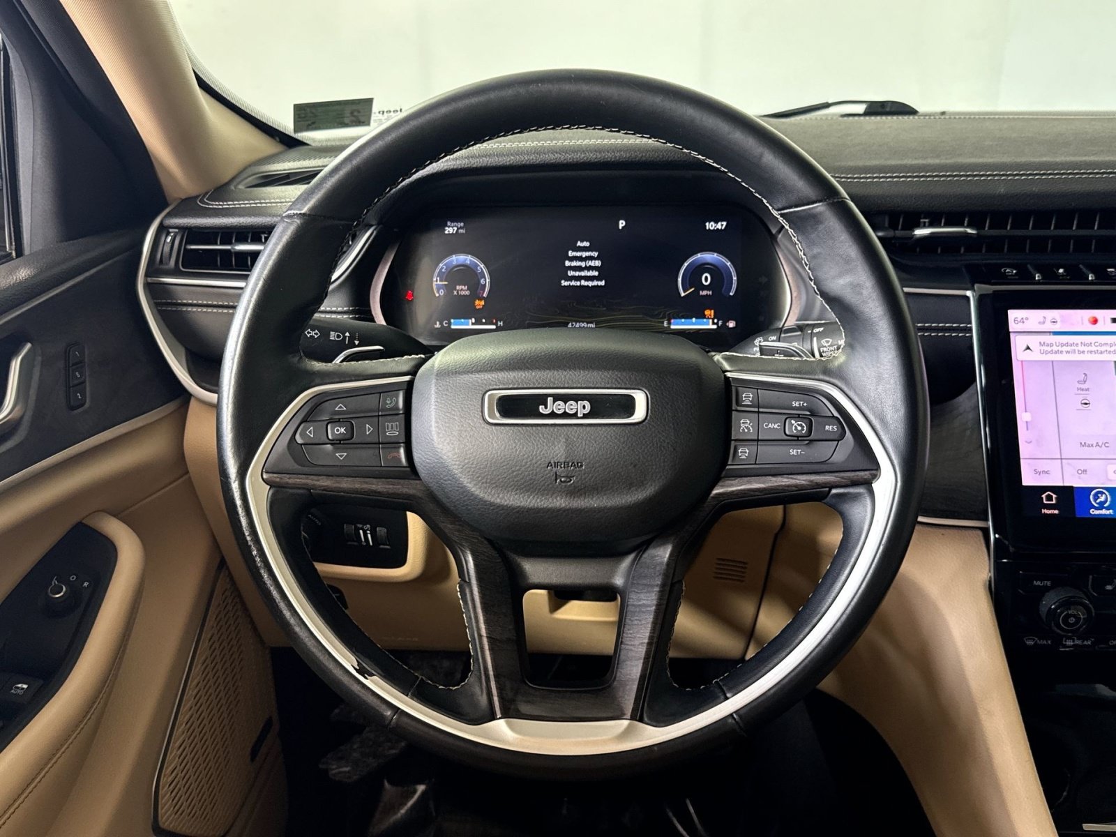 Used 2021 Jeep Grand Cherokee L Limited AWD/4WD image 28
