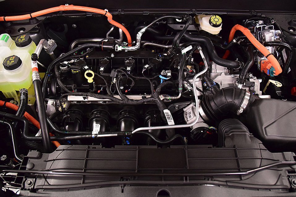 New 2025 Ford Maverick XL w/ Equipment Group 101A image 33