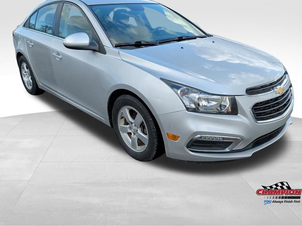 Used 2015 Chevrolet Cruze LT image 7