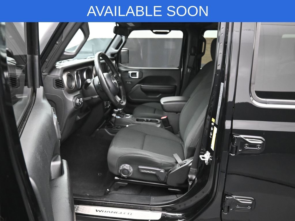 Used 2021 Jeep Wrangler Unlimited Sport AWD/4WD image 9