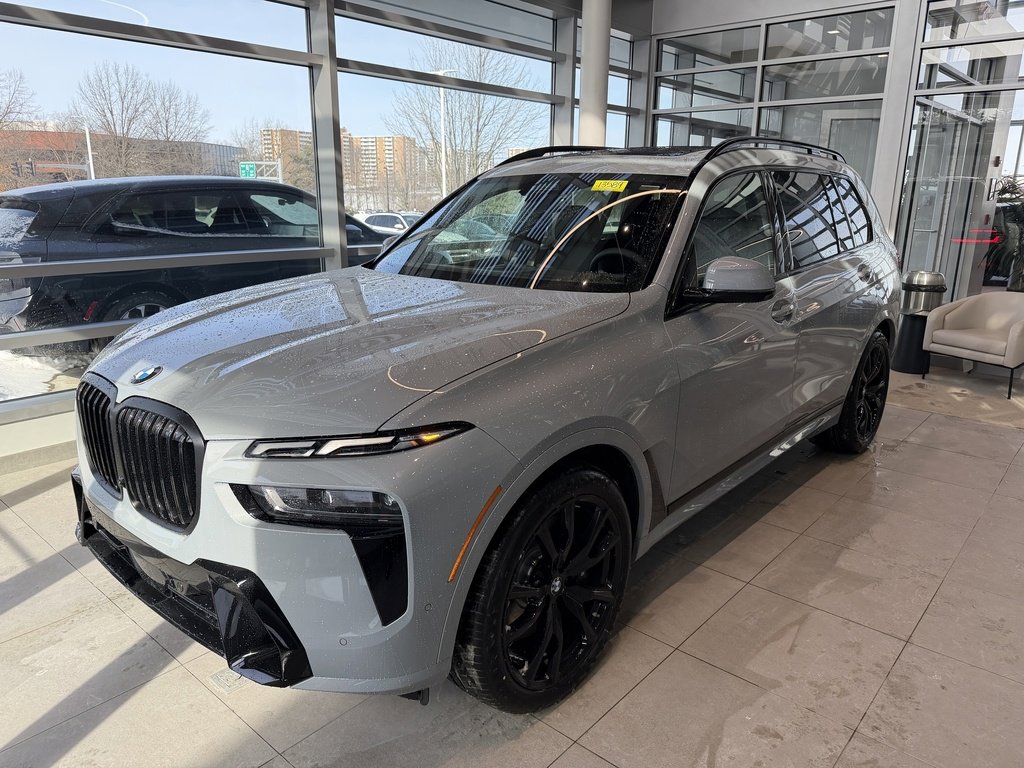 New 2026 BMW X7 xDrive40i image 3