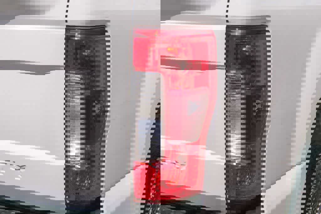 Used 2017 Ford F350 XLT w/ XLT Premium Package image 10