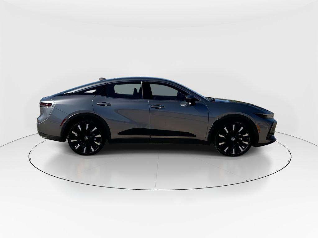 Used 2025 Toyota Crown Platinum image 9