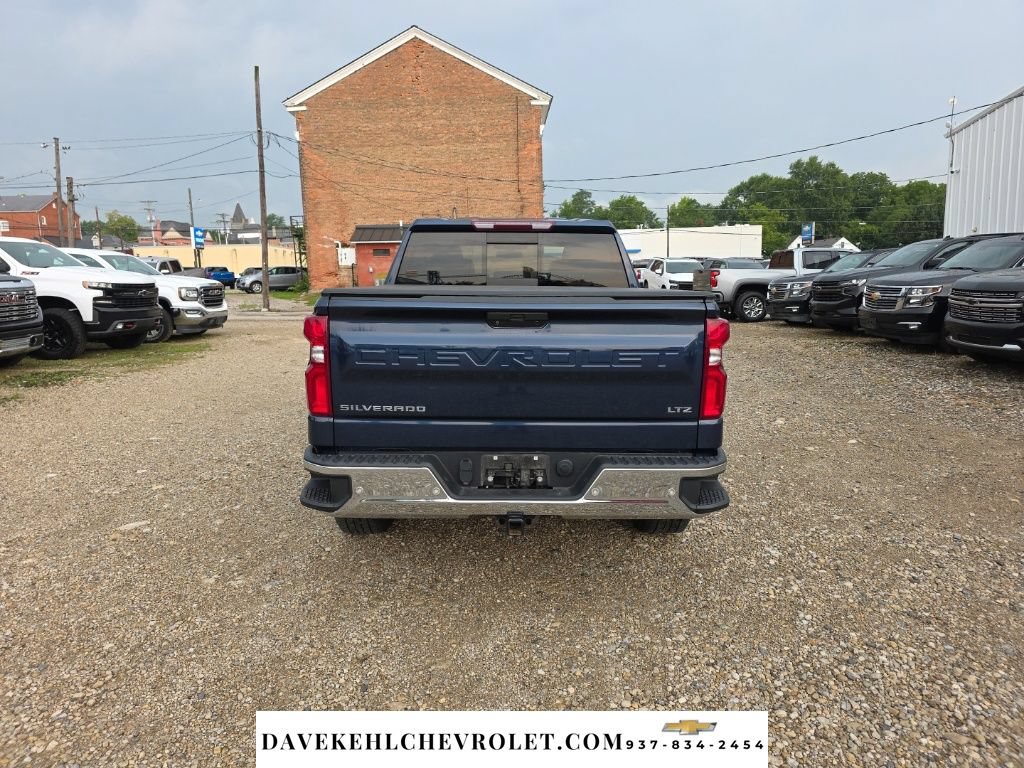 Used 2022 Chevrolet Silverado 1500 LTZ AWD/4WD image 4