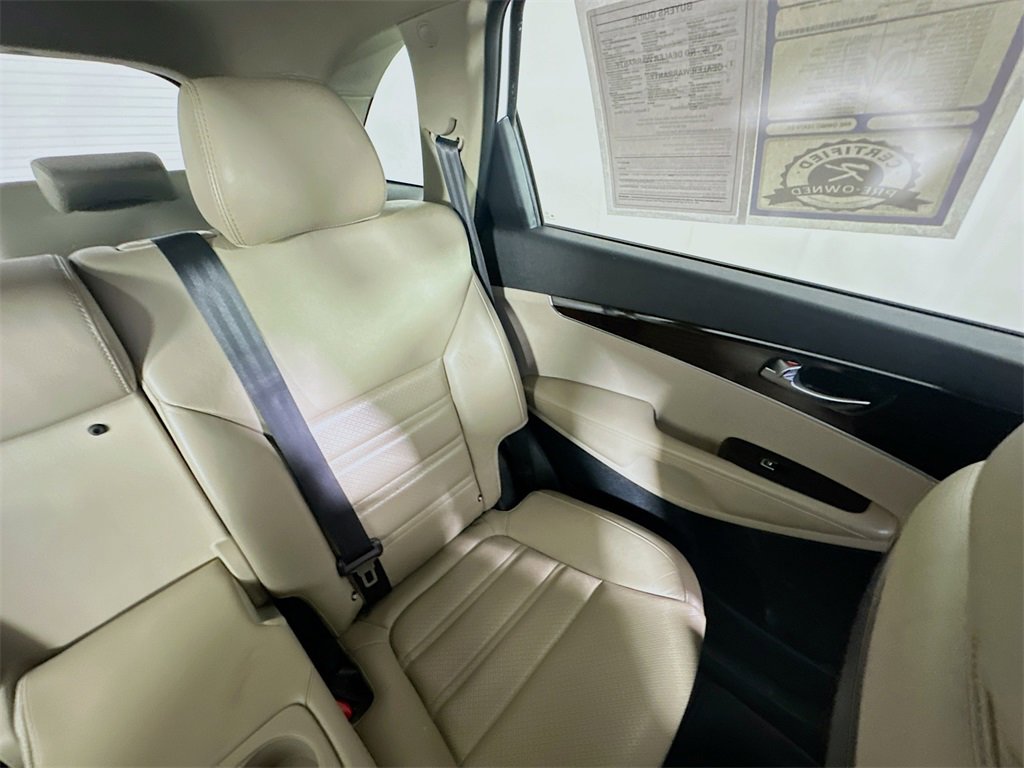 Used 2020 Kia Sorento EX image 14