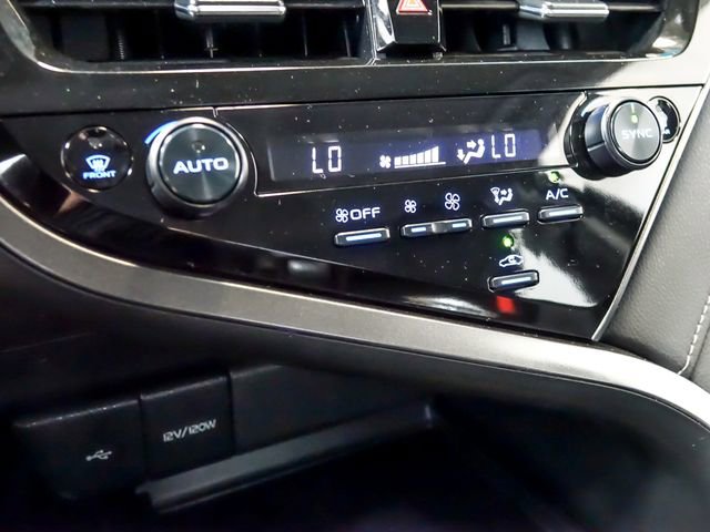 Used 2024 Toyota Camry LE FWD image 17