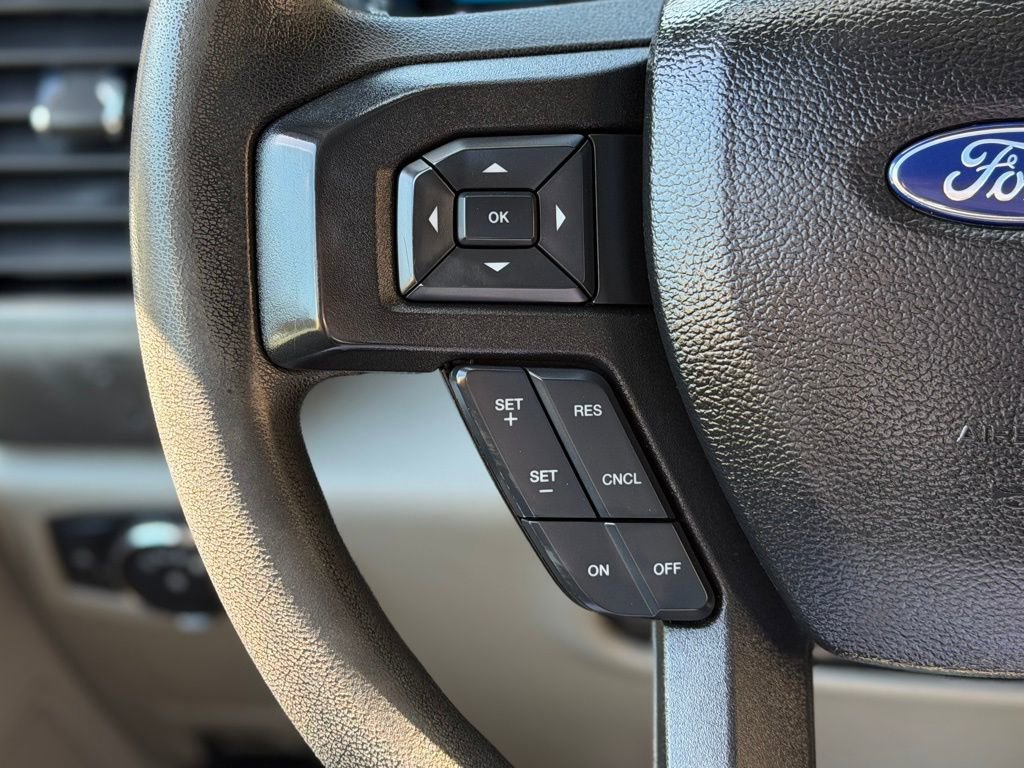 Used 2017 Ford F350 XL AWD/4WD image 8