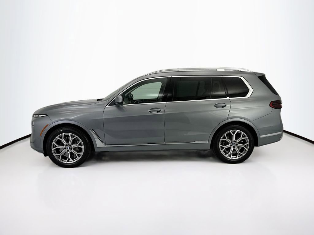 Used 2026 BMW X7 xDrive40i w/ Premium Package AWD/4WD image 8