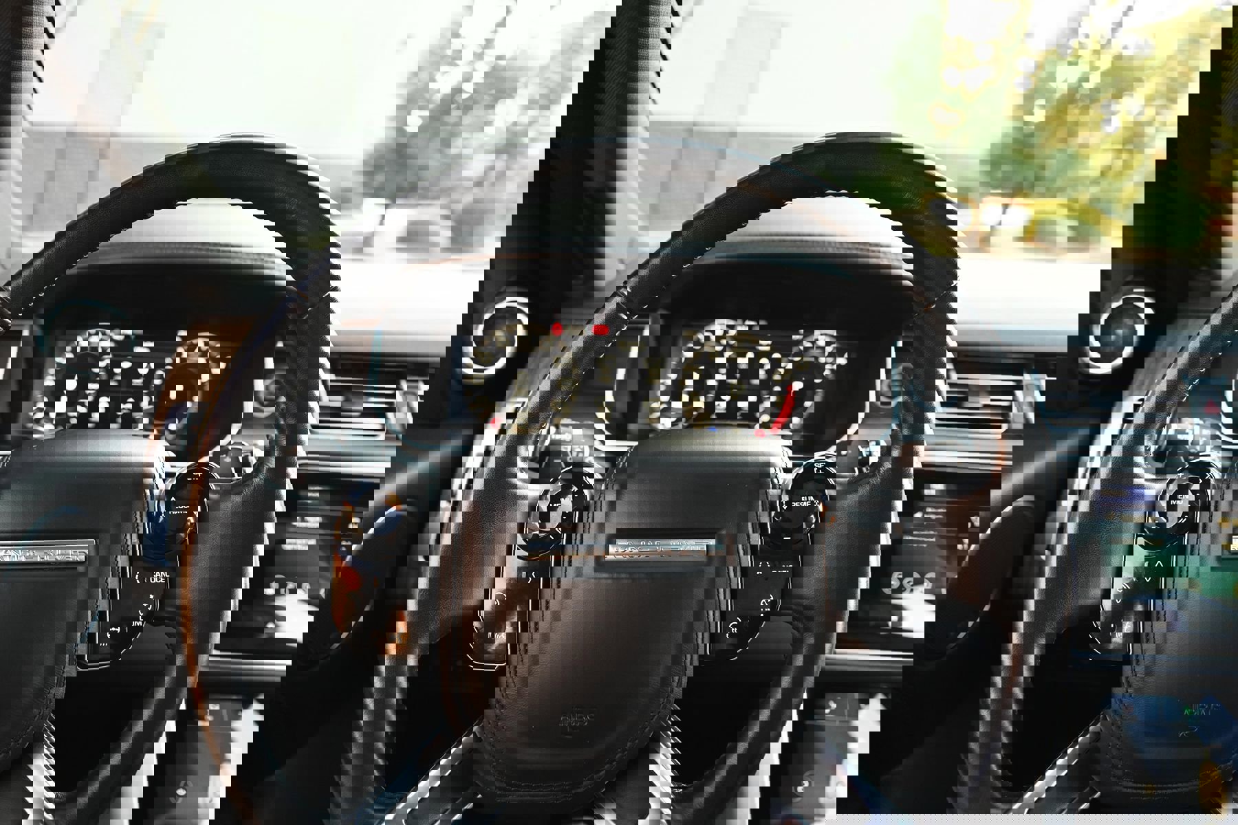 Used 2019 Land Rover Range Rover Supercharged image 30