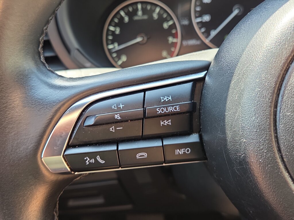 Used 2025 MAZDA MAZDA3 s Sport FWD image 19