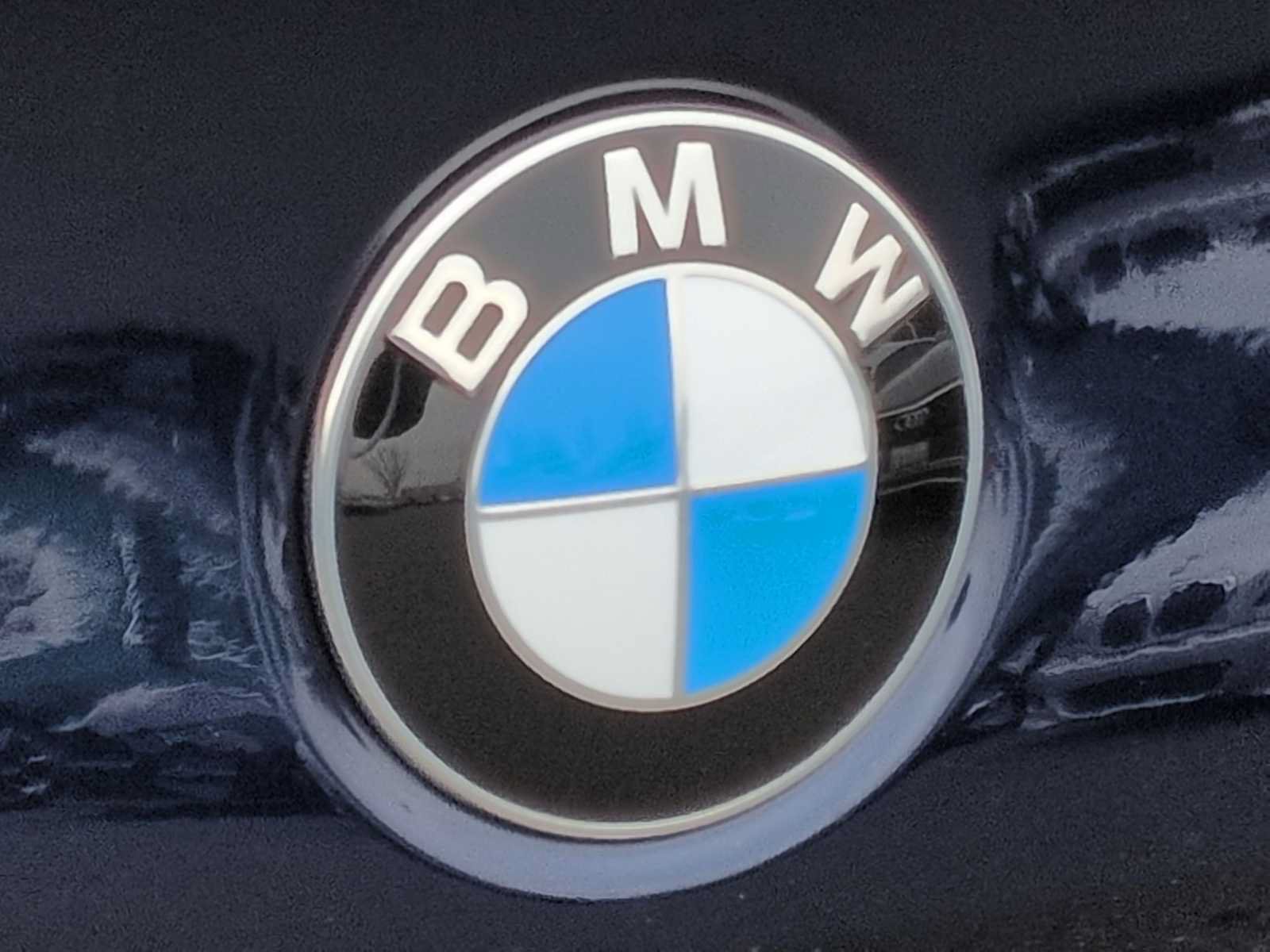 Used 2026 BMW 530i xDrive w/ M Sport Package AWD/4WD image 12