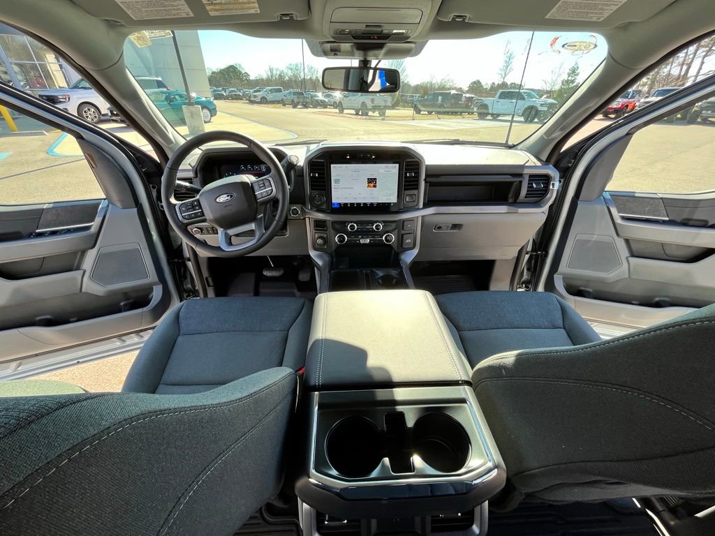 New 2026 Ford F150 XLT w/ Equipment Group 302A MID image 9