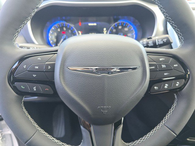 New 2026 Chrysler Pacifica Select w/ S Appearance Package FWD image 28