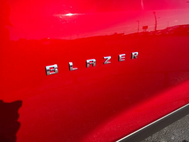 Used 2023 Chevrolet Blazer LT w/ Convenience Package AWD/4WD image 32