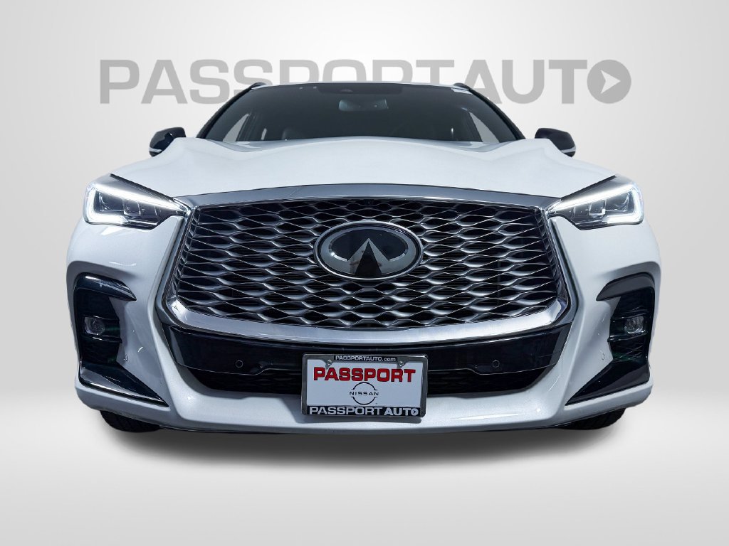 Used 2023 INFINITI QX55 Sensory w/ Lighting Package AWD/4WD image 2