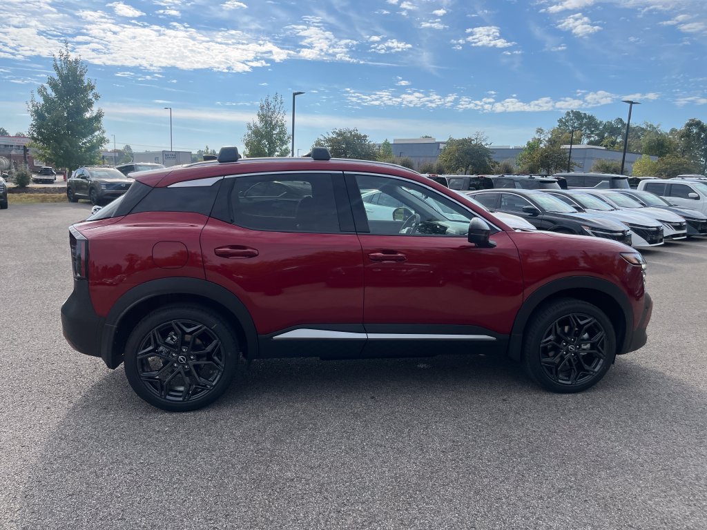 New 2027 Nissan Kicks SR w/ SR Premium Package FWD image 11