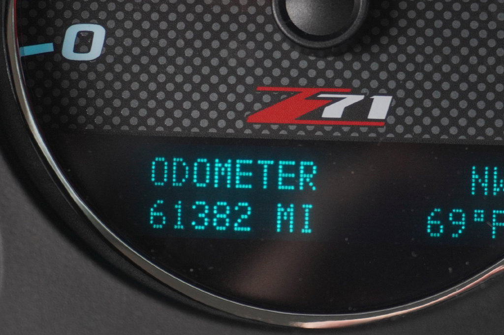 Used 2013 Chevrolet Silverado 1500 LTZ w/ Z71 Appearance Package AWD/4WD image 14