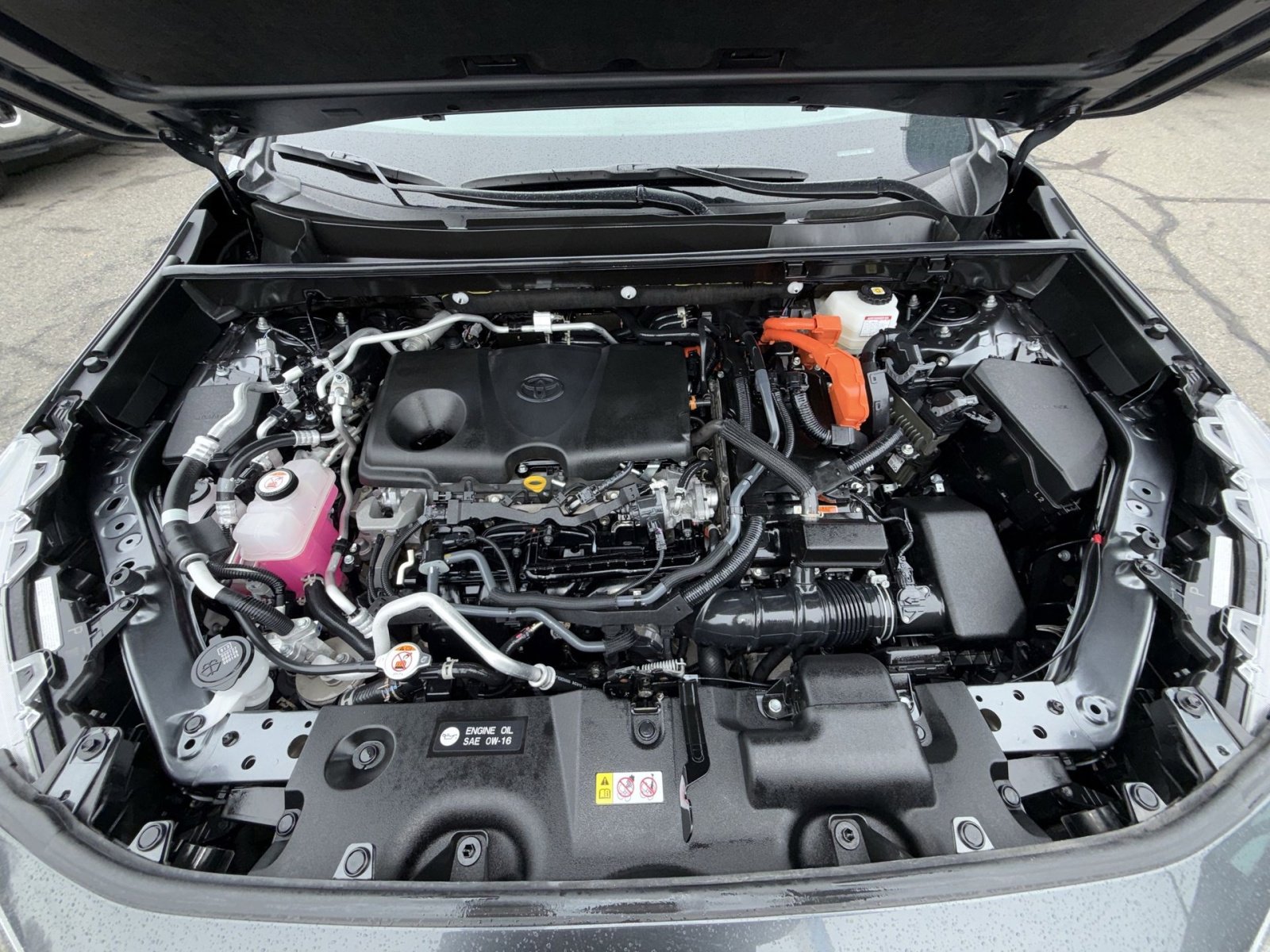 Used 2024 Toyota RAV4 XSE w/ Premium Package image 28