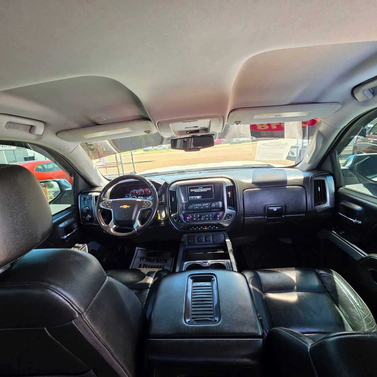 Used 2018 Chevrolet Silverado 1500 LTZ Z71 w/ LTZ Plus Package AWD/4WD image 16