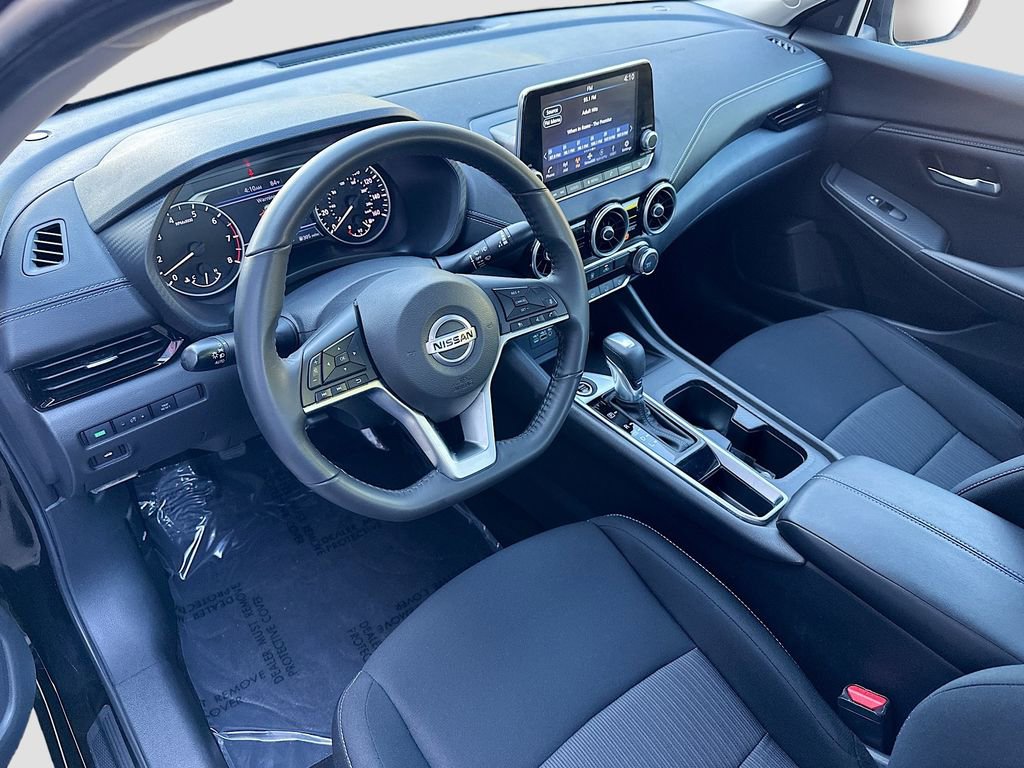 Certified 2022 Nissan Sentra SV image 2