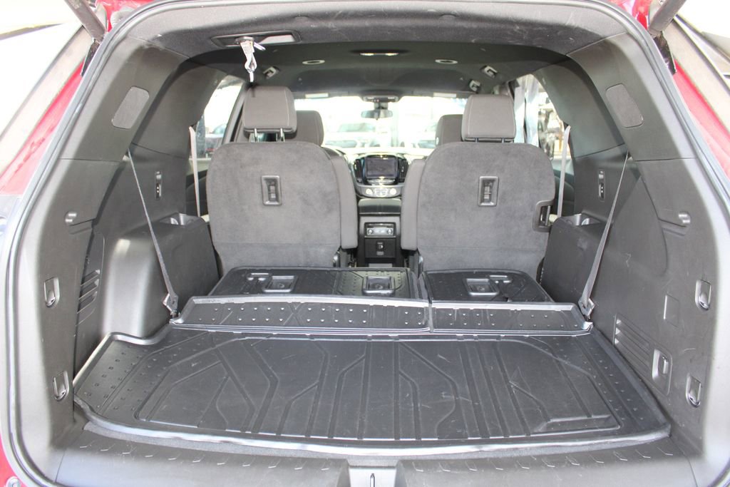 Used 2022 Chevrolet Traverse LT w/ LPO, Floor Liner Package image 61