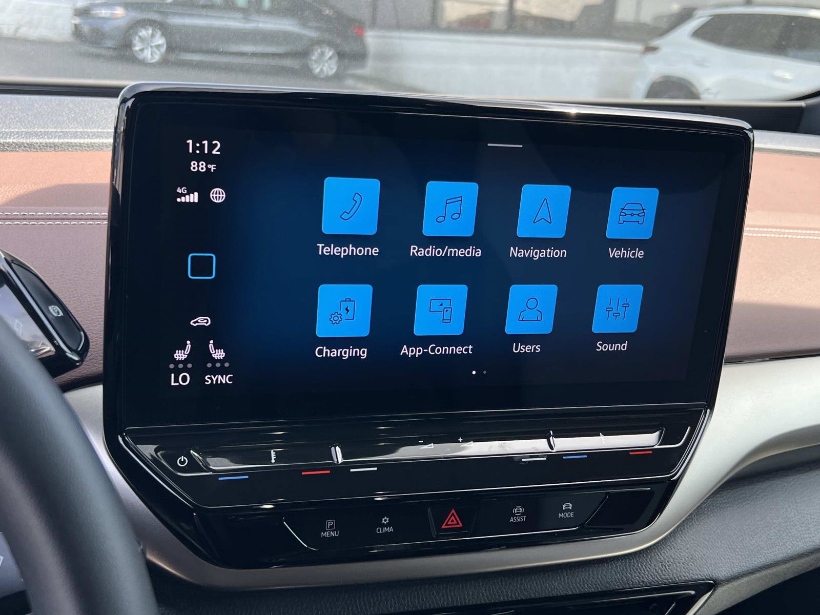 Used 2023 Volkswagen ID.4 Pro image 16