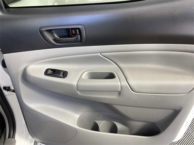 Used 2015 Toyota Tacoma 4x4 Double Cab w/ TRD Sport Package image 26