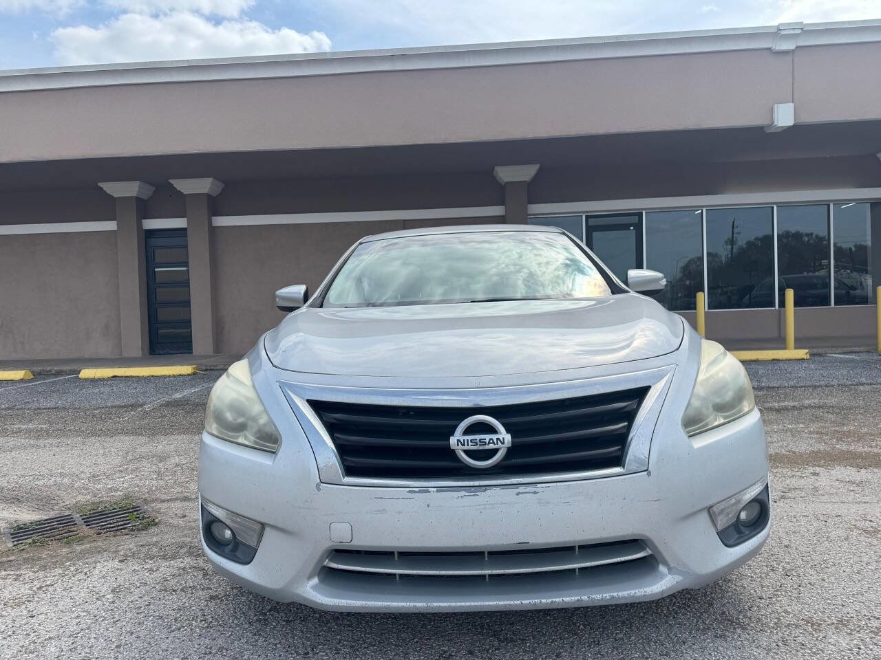 Used 2014 Nissan Altima 2.5 SV w/ Convenience Package image 7