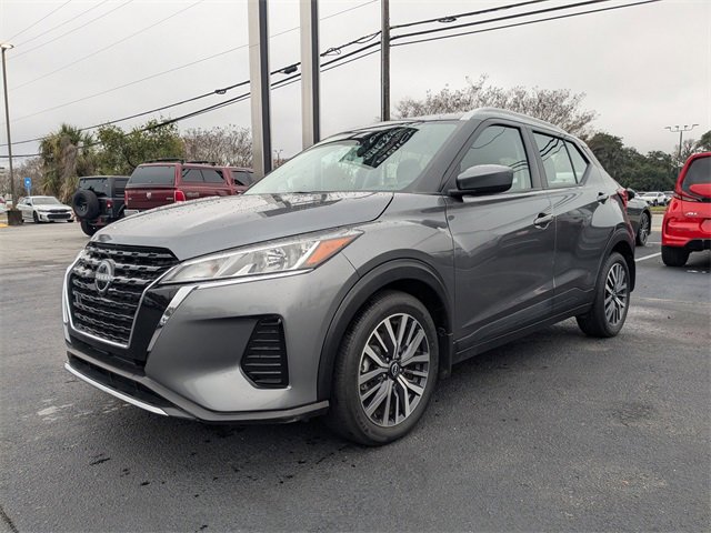 Used 2022 Nissan Kicks SV image 8